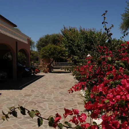 Le Colonnine Feriehus San Teodoro (Sardinia)