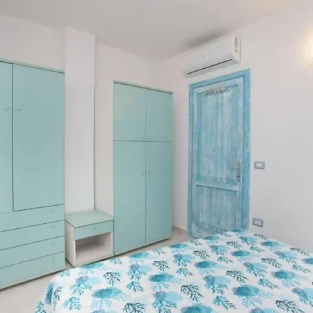 Сasa de vacaciones Le Colonnine San Teodoro (Sardinia)